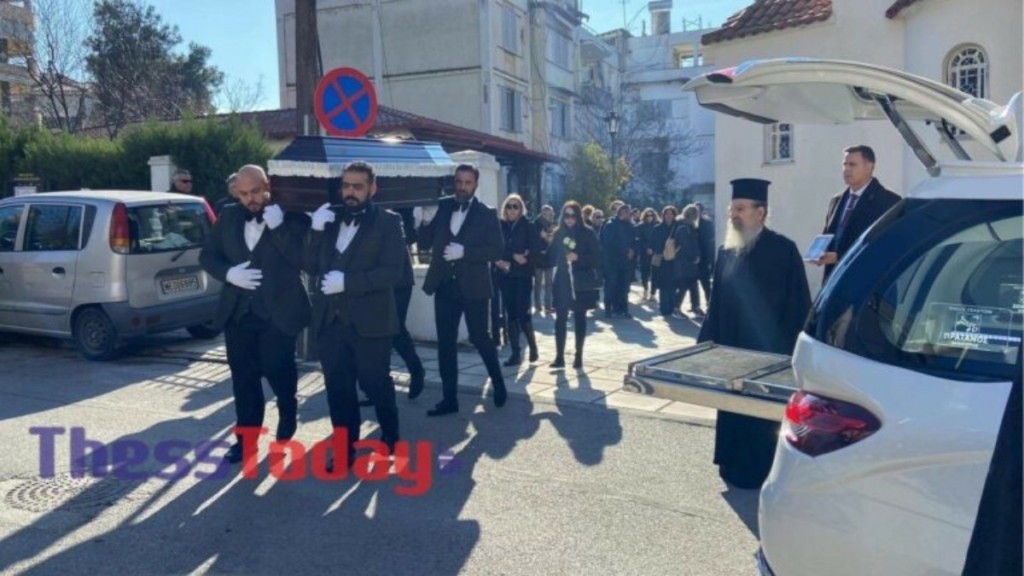 Θεσσαλονίκη: Βαρύ κλίμα στην κηδεία της 41χρονης Γεωργίας