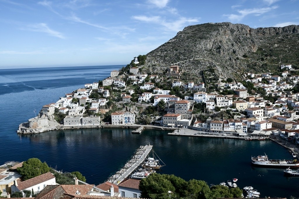 Ύδρα: Εντοπίστηκε σορός άνδρα από ψαρά