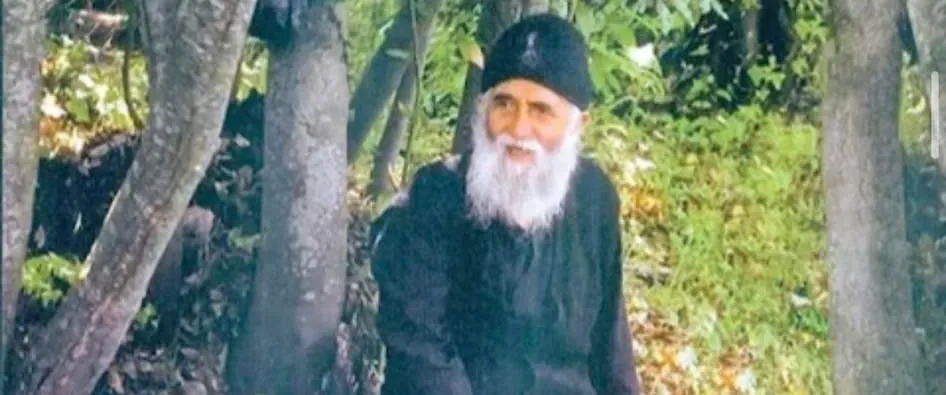 Η πασίγνωστη τραγουδίστρια που είναι ανιψιά του Άγιου Παΐσιου