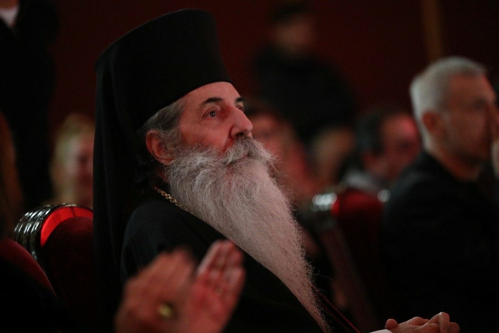 Έθεσε εκτός Εκκλησίας του βουλευτές που ψήφισαν «ναι» στο νομοσχέδιο για τα ομόφυλα ζευγάρια ο Μητροπολίτης Πειραιώς Σεραφείμ