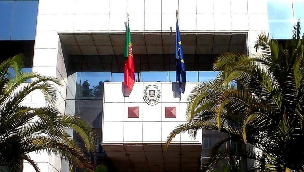 Λήξη συναγερμού με το ύποπτο όχημα κοντά στην Πρεσβεία της Πορτογαλίας