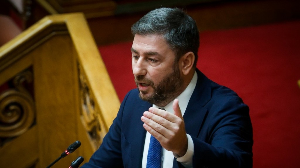 Γιατί η στρατηγική Μητσοτάκη φέρνει… ταραχή στον Ανδρουλάκη