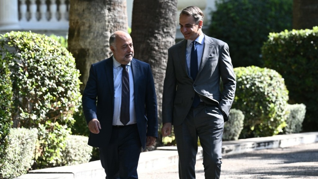 Από το Μέγαρο Μουσικής ξεκινά τη… συναυλία των εκλογών ο Μητσοτάκης