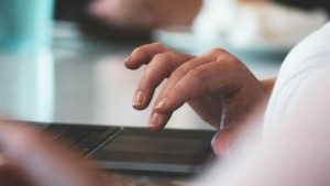 Υπουργείο Παιδείας: Τη Δευτέρα αρχίζουν ξανά τα μαθήματα του Ψηφιακού Φροντιστηρίου