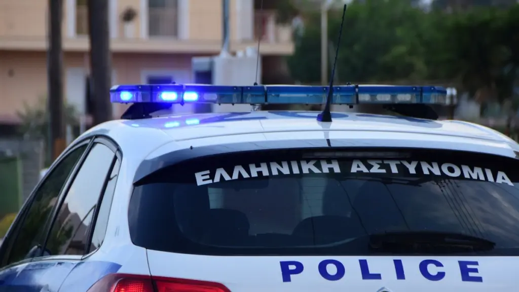 Χολαργός: Ληστεία σε τράπεζα – Πήρε τα χρήματα και εξαφανίστηκε