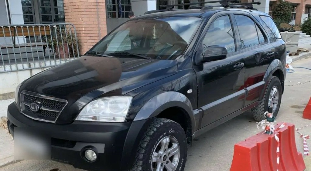 Απίστευτο περιστατικό στο  kέντρο της Αθήνας: Καταδίωξη ΙΧ με 12 μετανάστες – Συνελήφθη ο 17χρονος οδηγός