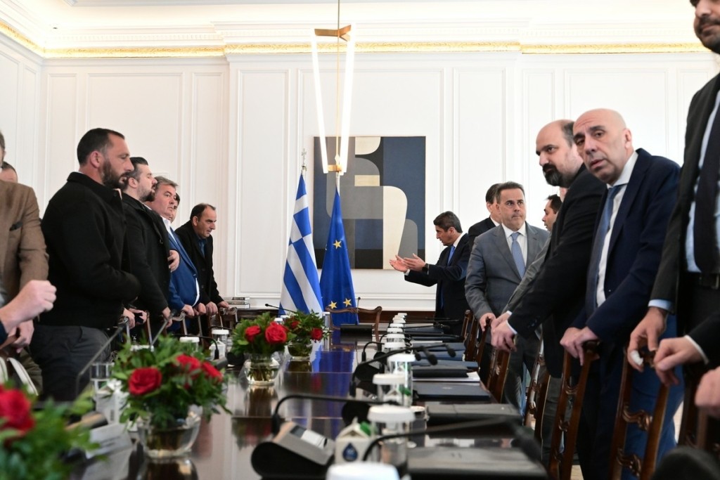 Take it or leave it το Μαξίμου στους αγρότες