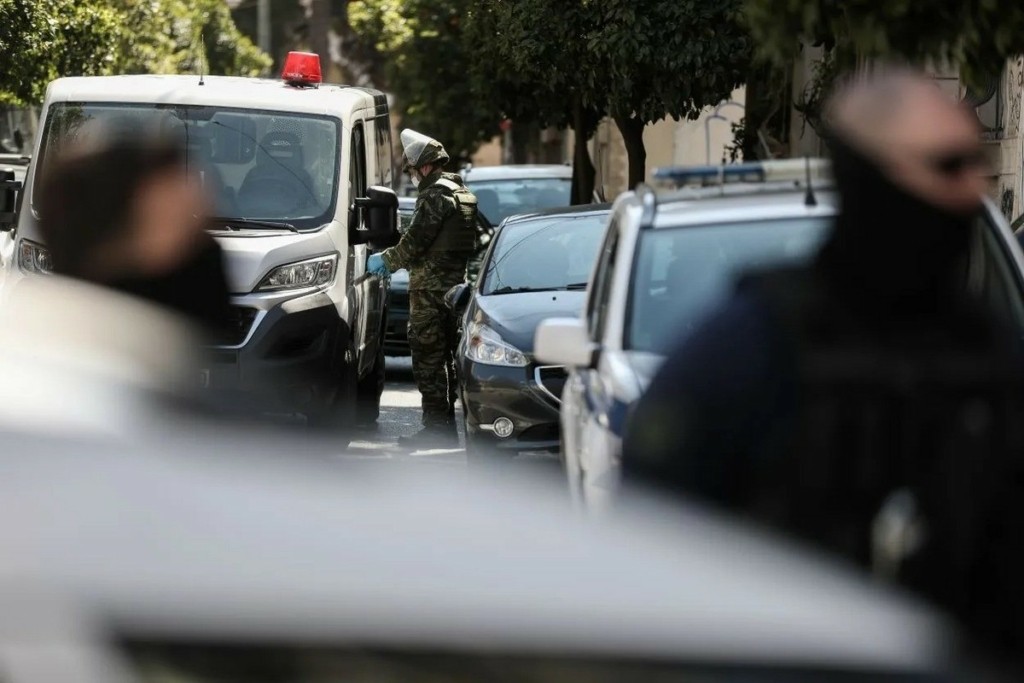 Τρομοκρατία: Σε αυτά τα σπίτια έγιναν οι συλλήψεις των μελών της Σύμπραξης Εκδίκησης – Όλα τα χτυπήματα της οργάνωσης (Pics)