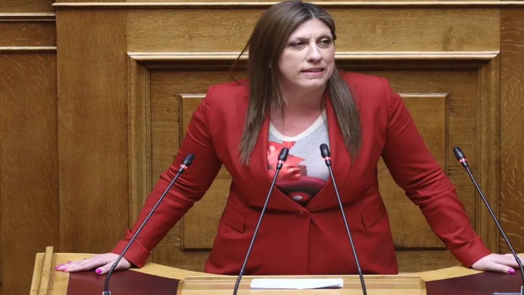 Ομόφυλα ζευγάρια: «Πολύ μεγάλη και ιστορική η ευθύνη μας» είπε η Κωνσταντοπούλου – Η αναφορά στον Καζαντζάκη