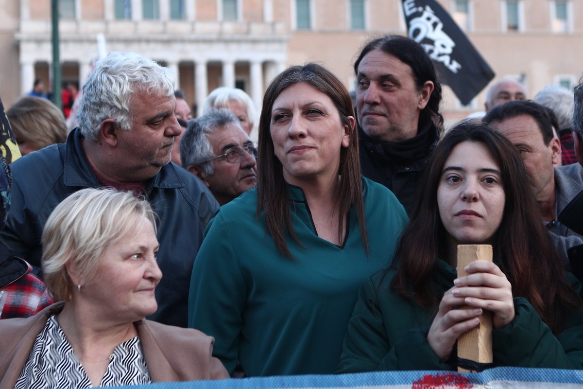Ζωή Κωνσταντοπούλου: Στο πλευρό των αγροτών -Στο Σύνταγμα η πρόεδρος της Πλεύσης Ελευθερίας