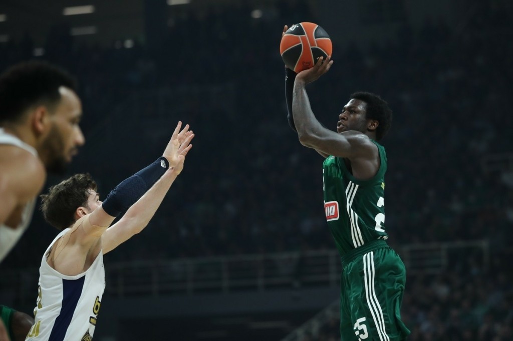 Παναθηναϊκός – Φενέρμπαχτσε 74-63: Λύγισε και τους Τούρκους στο ΟΑΚΑ