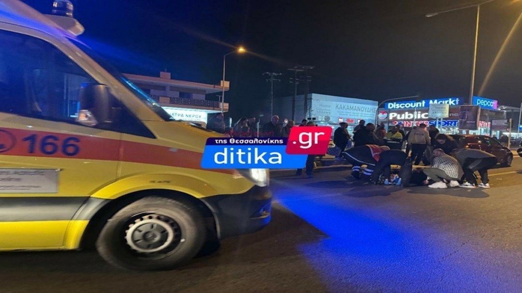 Θεσσαλονίκη: Παρασύρθηκαν δυο πεζοί από αυτοκίνητο