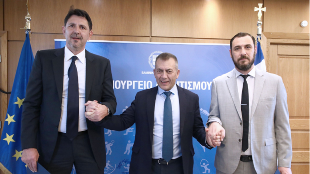 Ο Βρούτσης παρέδωσε σε Super League και ΕΣΑΚΕ την ΚΥΑ για το νέο σύστημα εποπτείας των αθλητικών εγκαταστάσεων