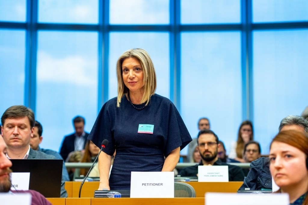 Καρυστιανού στην Ευρωβουλή για Τέμπη: «Οι εγγυήσεις του κράτους δικαίου έχουν πάψει να λειτουργούν»
