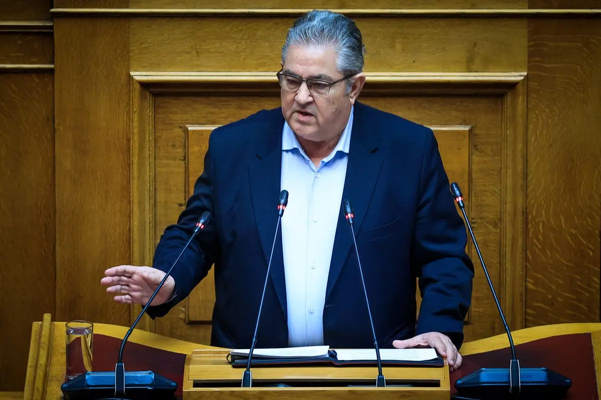 Κουτσούμπας στη Βουλή: Τα δίδακτρα αναγκάζουν φοιτήτριες να ψάχνουν sugar daddies