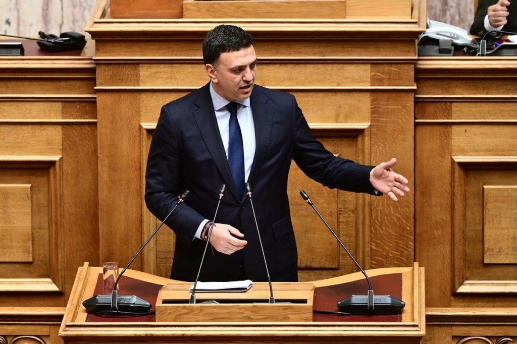 Πρόταση δυσπιστίας – Κικίλιας: «Η αδιανόητη αυτή τραγωδία δεν προσφέρεται για πολιτική εκμετάλλευση»