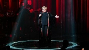 Μαρινέλλα σε Ζαμπέτα για το «Σταλιά, Σταλία»: «Μανίτσα να το πω εγώ αυτό το τραγουδάκι;» (vid)