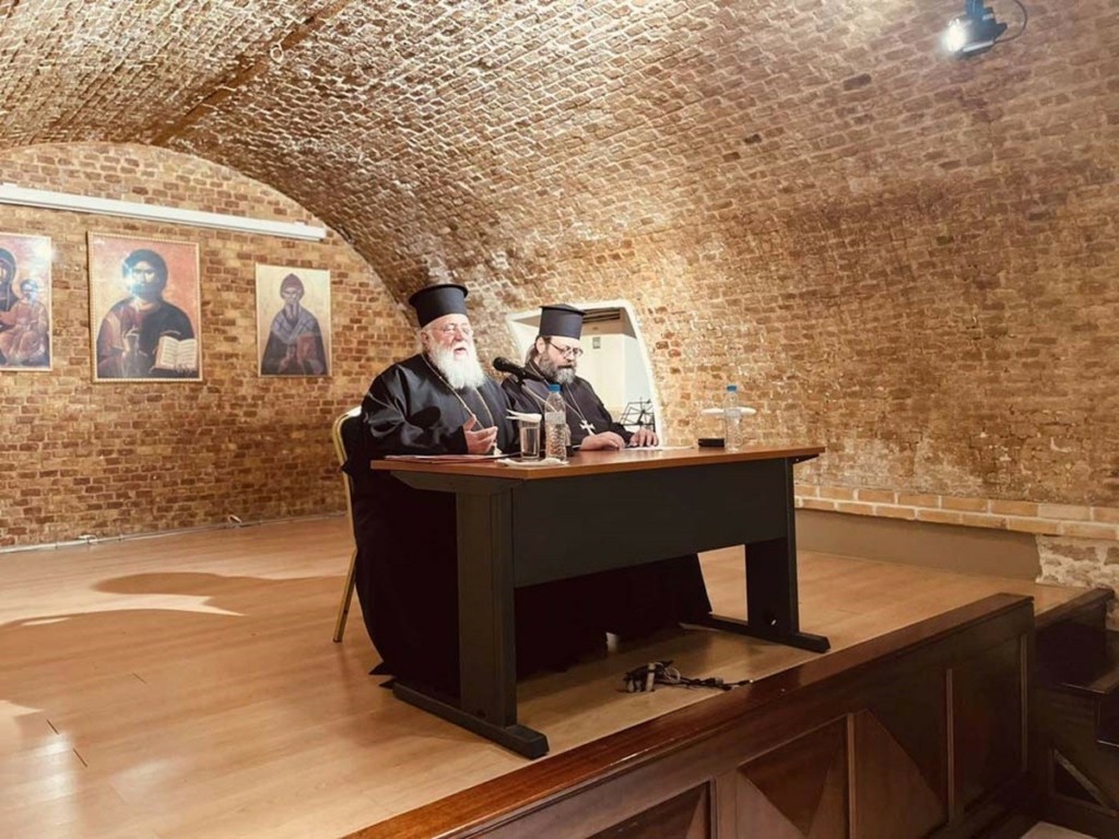Μητρόπολη Κέρκυρας: Έθεσε εκτός εκκλησίας βουλευτές του ΠΑΣΟΚ και του ΣΥΡΙΖΑ