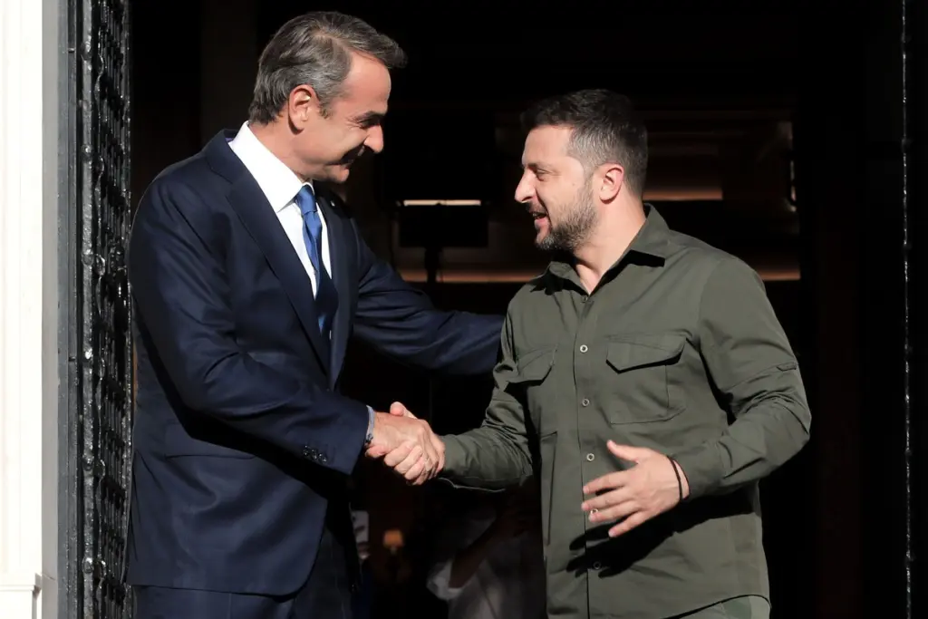 Τηλεφωνική επικοινωνία Μητσοτάκη – Ζελένσκι: «Η Ελλάδα θα συνεχίσει να στηρίζει την Ουκρανία»