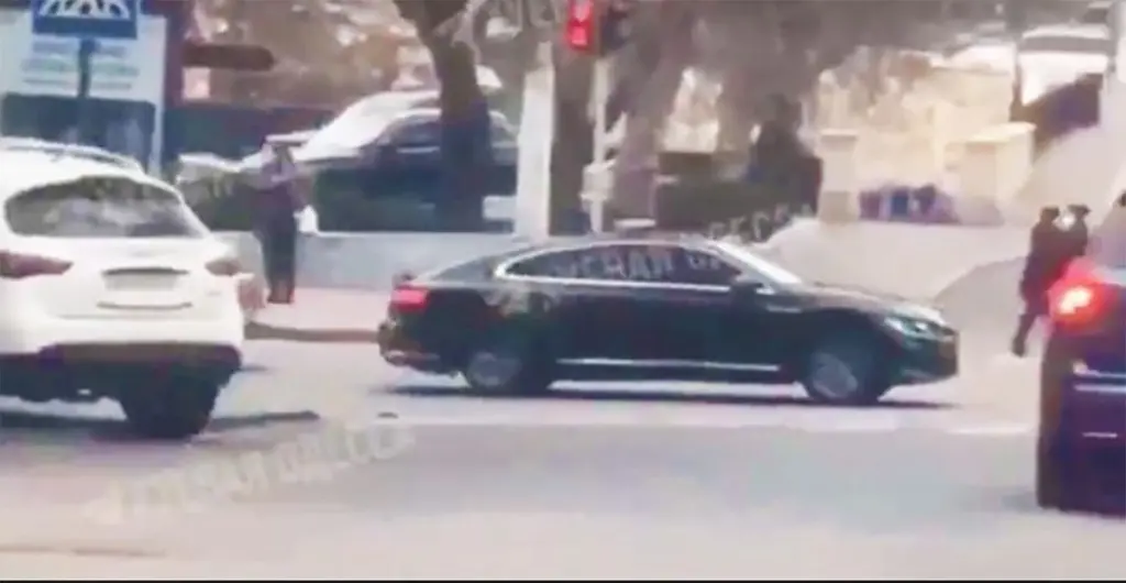 Οδησσός: Κοντά στην ελληνική αποστολή έσκασε η οβίδα – Ένιωσαν τη δύναμη του ωστικού κύματος – Ασφαλείς ο Μητσοτάκης και οι συνεργάτες του