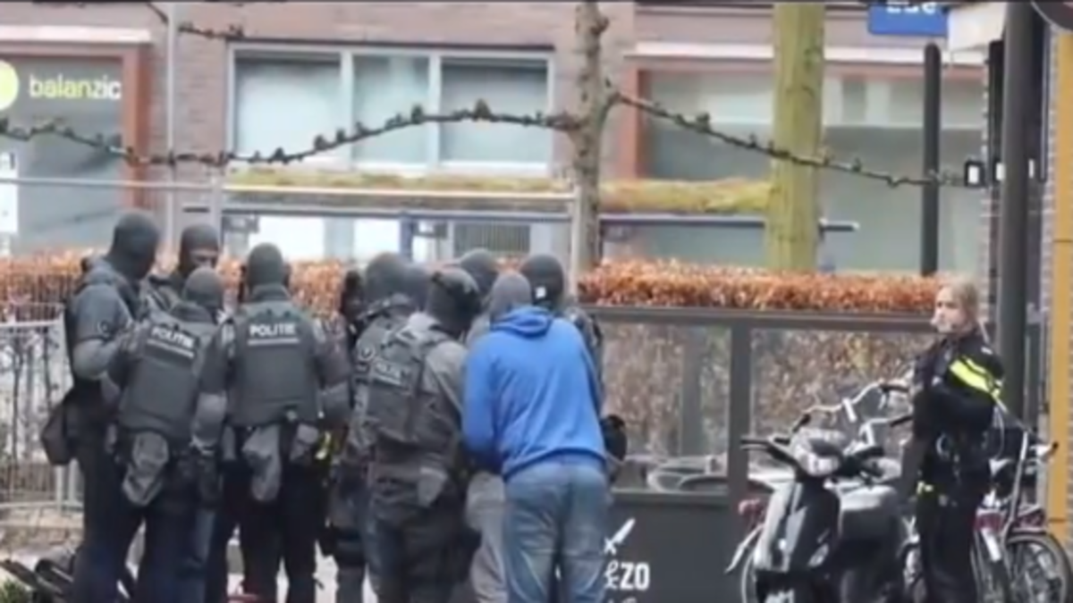 Ολλανδία ομηρία αστυνομία