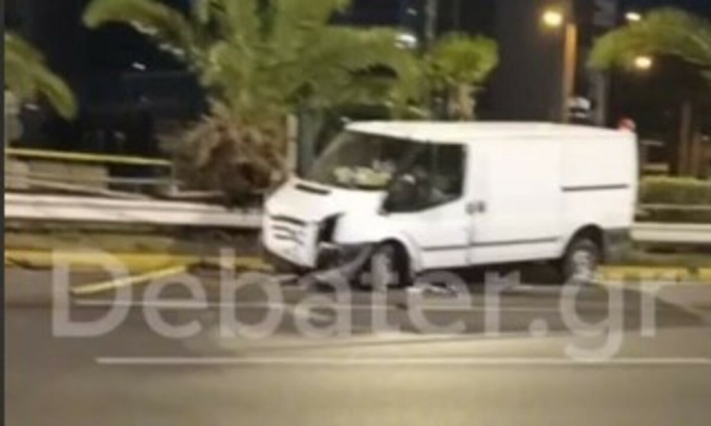 Τροχαίο στη Συγγρού τα ξημερώματα – Δείτε βίντεο