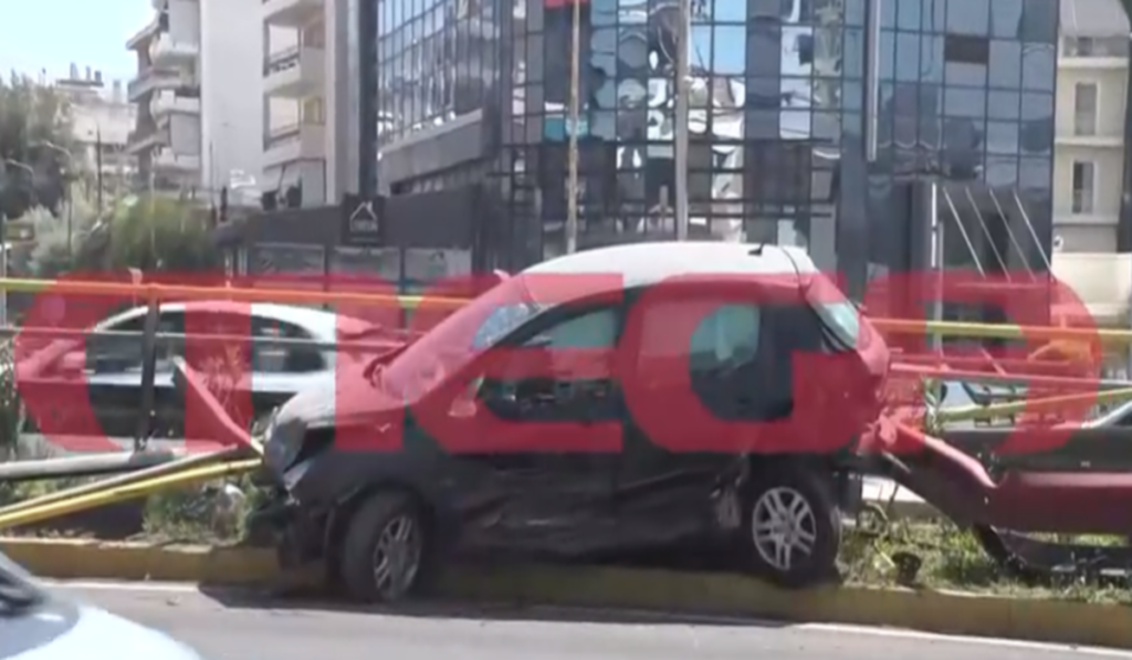 Τροχαίο-σοκ στη Συγγρού: Oδηγός ΙΧ έχασε τον έλεγχο και έπεσε σε αυτοκίνητο που επέβαινε οικογένεια