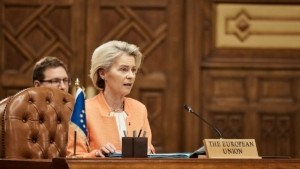 Σήμερα το απόγευμα η συζήτηση στο Ευρωπαϊκό Κοινοβούλιο επί της πρότασης μομφής της Ούρσουλα φον ντερ Λάιεν