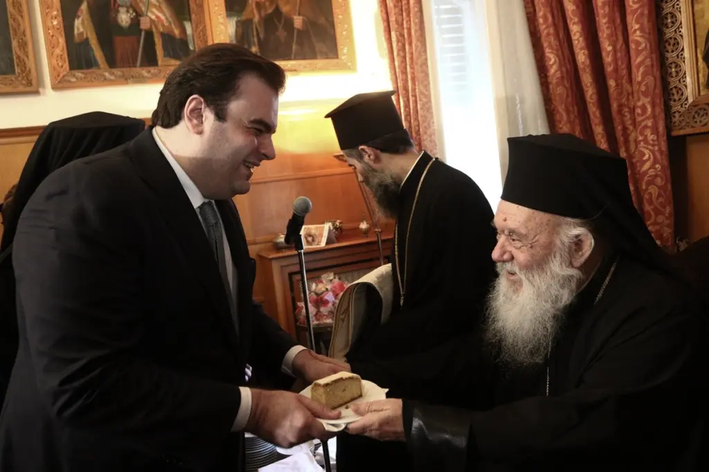 Συναντιέται με τον Πιερρακάκη την Τρίτη ο Αρχιεπίσκοπος Ιερώνυμος