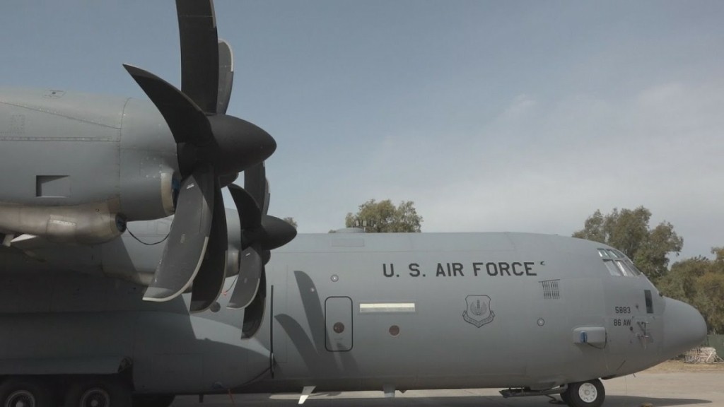 Το θηριώδες C-130J των ΗΠΑ στην Ελευσίνα για την άσκηση «Stolen Cerberus»
