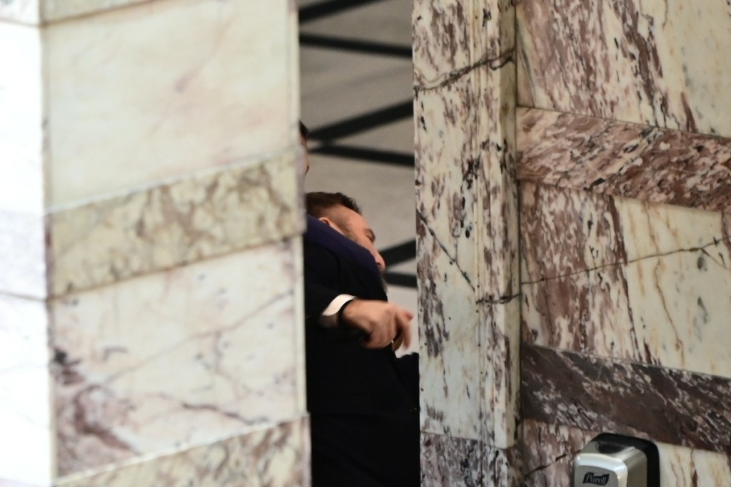 Ελληνική Λύση: Ευφάνταστος ο δήθεν διάλογος Γραμμένου-Φλώρου