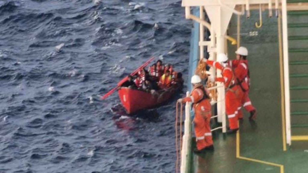 Το δεξαμενόπλοιο “Maran Gas Psara” του Ομίλου Αγγελικούση διέσωσε 10 ναυαγούς στην Ινδονησία