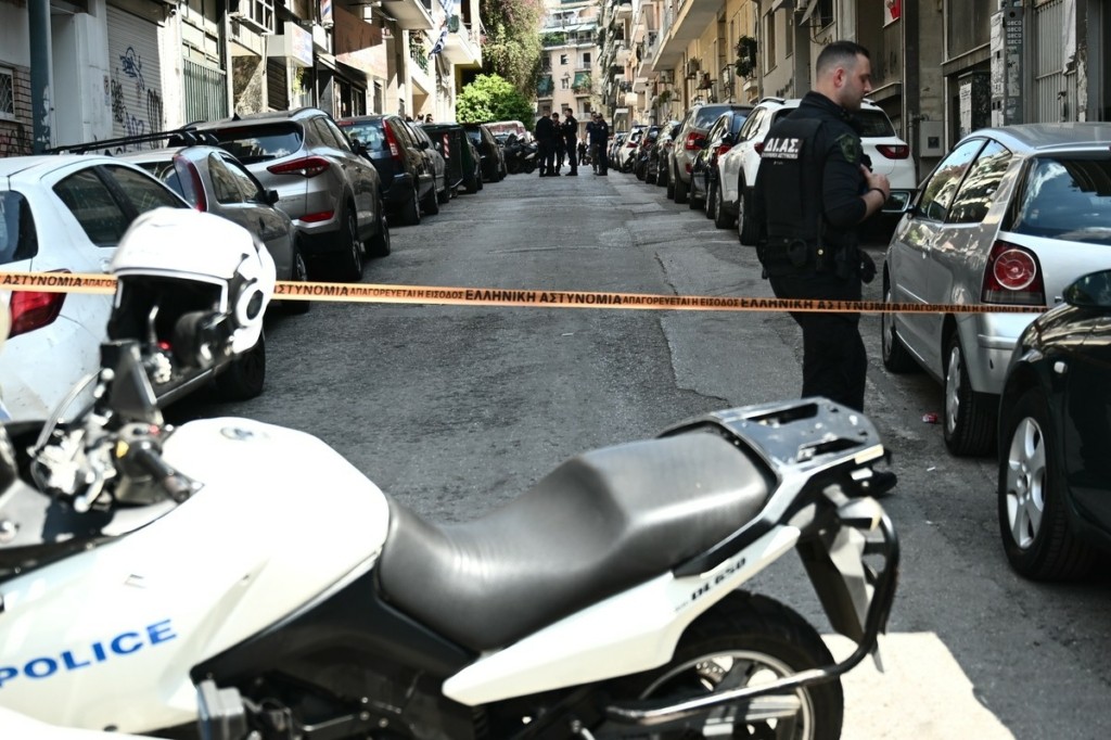 Δολοφονία άνδρα με μαχαίρι στα Πατήσια -Αυτοτραυματίστηκε ο δράστης