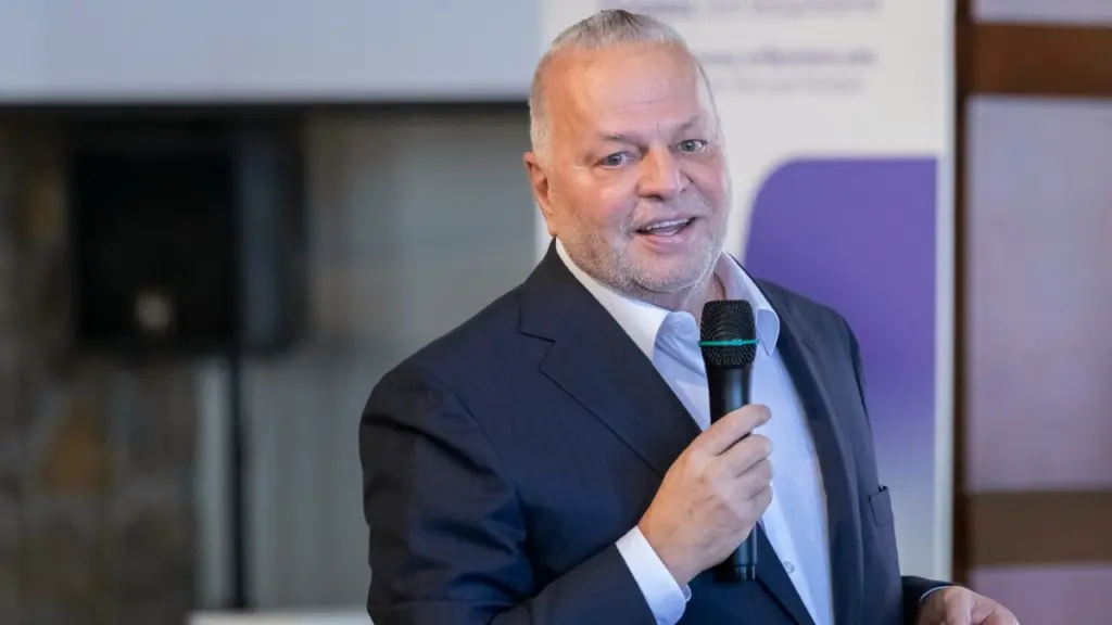 Η Metlen Energy & Metals ανοίγει τη νέα της σελίδα στο Λονδίνο