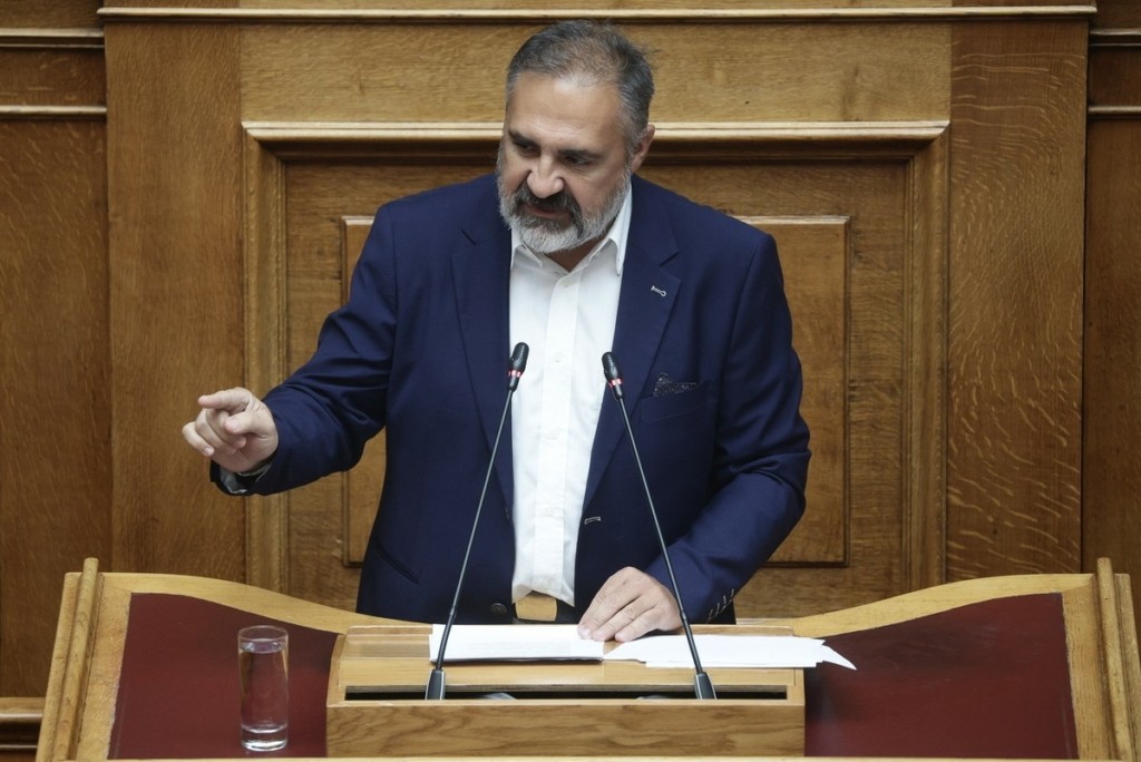 Σπαρτιάτες: Ανεξαρτητοποιήθηκε και ο βουλευτής Γιάννης Δημητροκάλλης