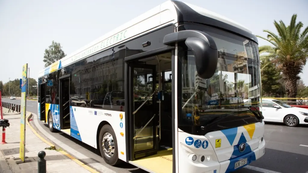 ΟΣΥ: Μέχρι 12/12 οι αιτήσεις για προσλήψεις 290 οδηγών λεωφορείων