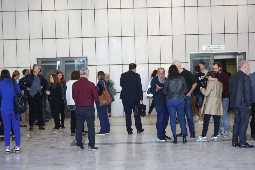 Δίκη για Μάτι: Από τα 111 χρόνια φυλάκισης στα 5 έτη εξαγοράσιμα – Η ατάκα Φλωρίδη για τις «διατάξεις που θεσπίστηκαν επί ΣΥΡΙΖΑ»