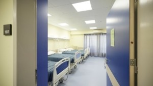 Αξιολόγηση νοσοκομείων ΕΣΥ από ασθενείς μέσω SMS μετά το εξιτήριο – Ποια η διαδικασία