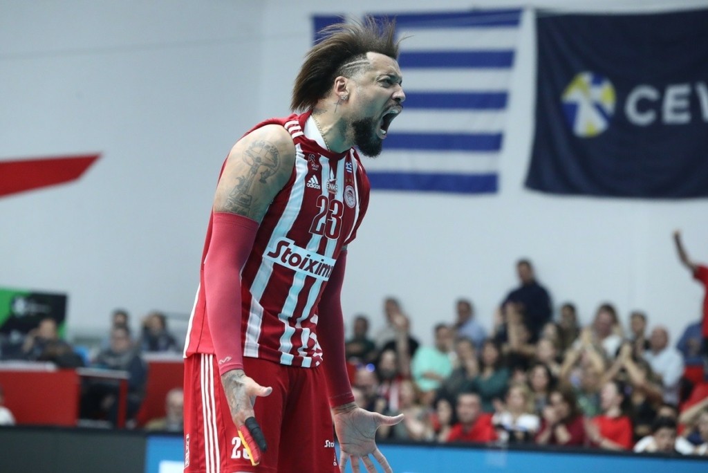 Πρωταθλητής στο βόλεϊ Ανδρών ο Ολυμπιακός – Νίκησε στο τάι μπρέικ τον Παναθηναϊκό