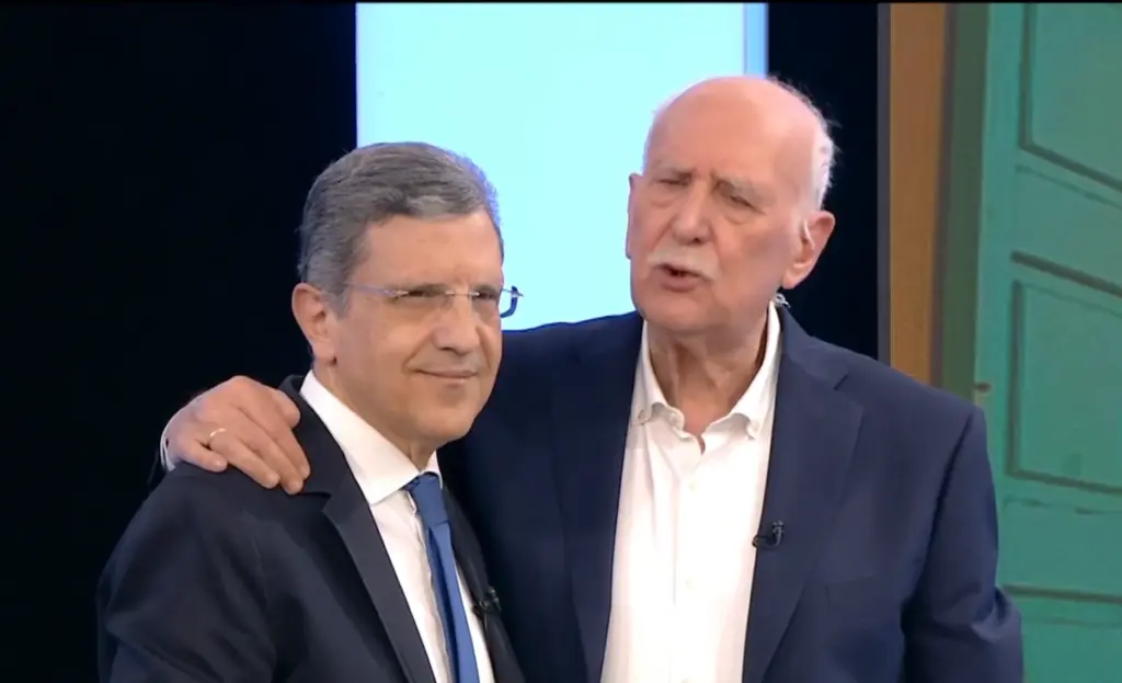 Γ. Παπαδάκης – Γ. Αυτιάς: Στο ίδιο στούντιο 21 χρόνια μετά – Η απόφαση να μπει στον πολιτικό στίβο και η συνάντηση στο Μαξίμου