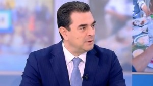 Κώστας Σκρέκας: «Ο Αλέξης Τσίπρας αρνείται να κάνει την αυτοκριτική του»