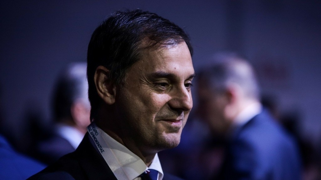 Θεοχάρης: Βάζουμε τάξη στο ζήτημα των ανασφάλιστων και σε ακινησία αυτοκινήτων