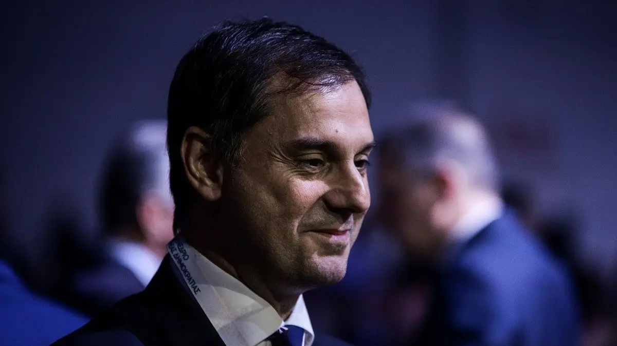 Θεοχάρης: Βάζουμε τάξη στο ζήτημα των ανασφάλιστων και σε ακινησία αυτοκινήτων