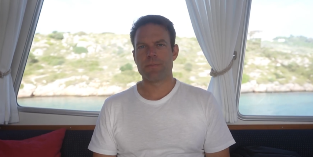 Στέφανος Κασσελάκης: «Σοκαριστική η δήλωση της Βίκυς Φλέσσα για τους νεκρούς των Τεμπών»