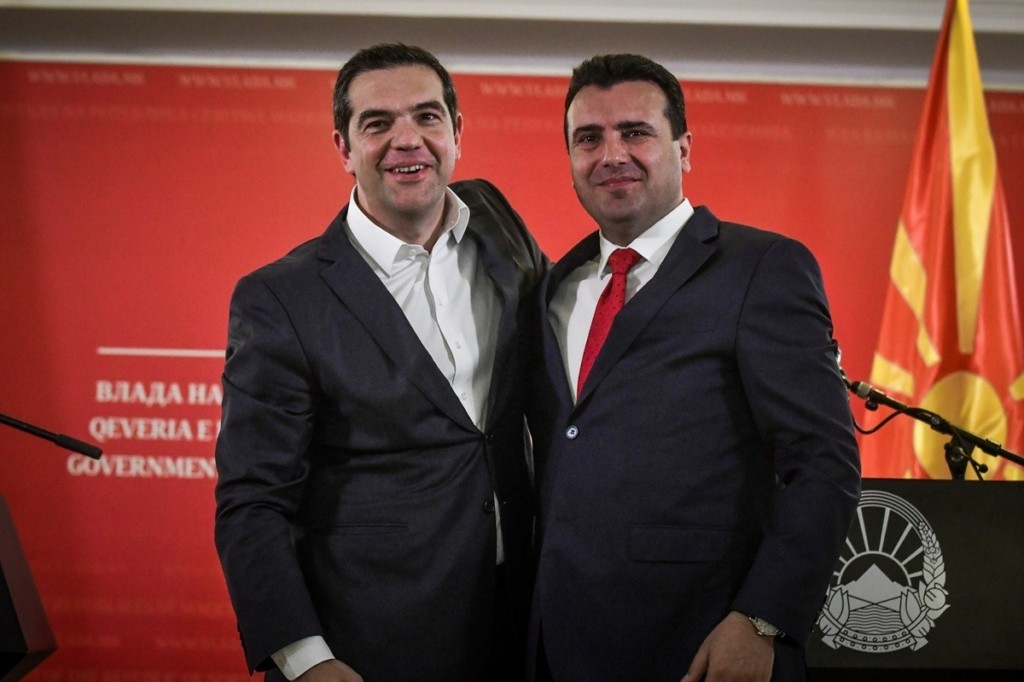 Τηλεφωνική επικοινωνία Τσίπρα με Ζάεφ – «Υποκριτικός και επικίνδυνος είναι ο εθνικιστικός λαϊκισμός»