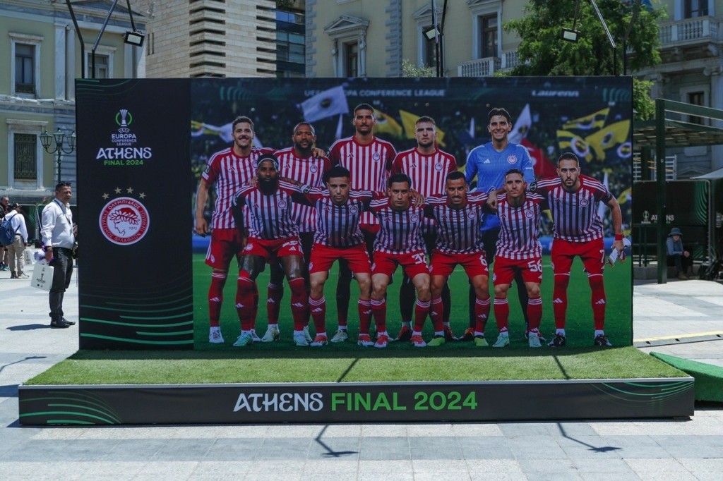 Τελικός Conference League: Ακυρώνει εισιτήρια φιλάθλων του Ολυμπιακού η UEFA