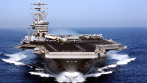 ΗΠΑ: Το αεροπλανοφόρο Αβραάμ Λίνκολν έφθασε στη Μέση Ανατολή