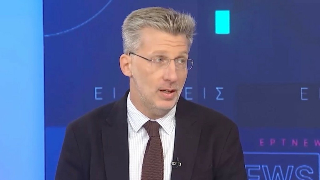 Άκης Σκέρτσος: “Όσοι ετεροπροσδιορίζονται πολιτικά, διακατέχονται από ανασφάλεια”