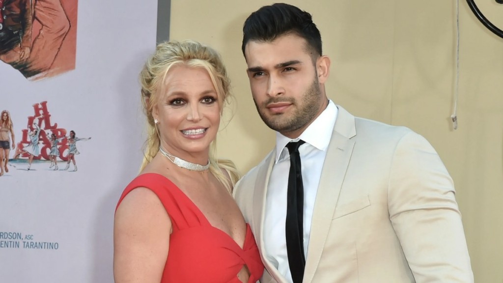 Η Britney Spears και ο Sam Asghari οριστικοποίησαν το διαζύγιό τους