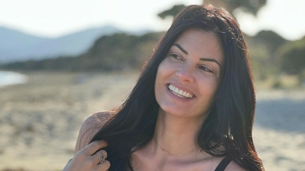 Μαρία Κορινθίου – Η στιγμή που μαθαίνει on camera για την υγεία του Δημήτρη Σταρόβα